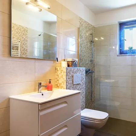 Apartman Mikaela