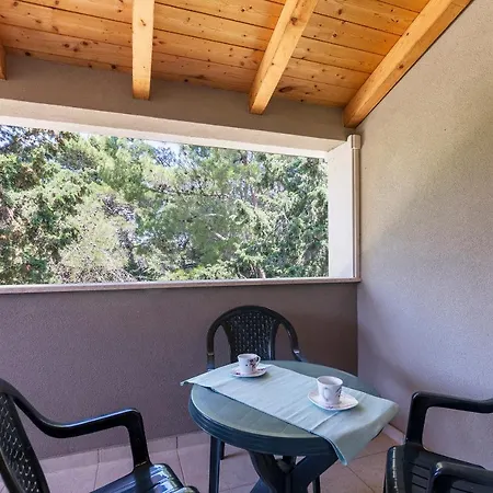 Apartman Mikaela